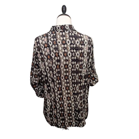 3/4 Sleeve Collared Shirt with Pockets Size Size PXL - Picture 4 of 6